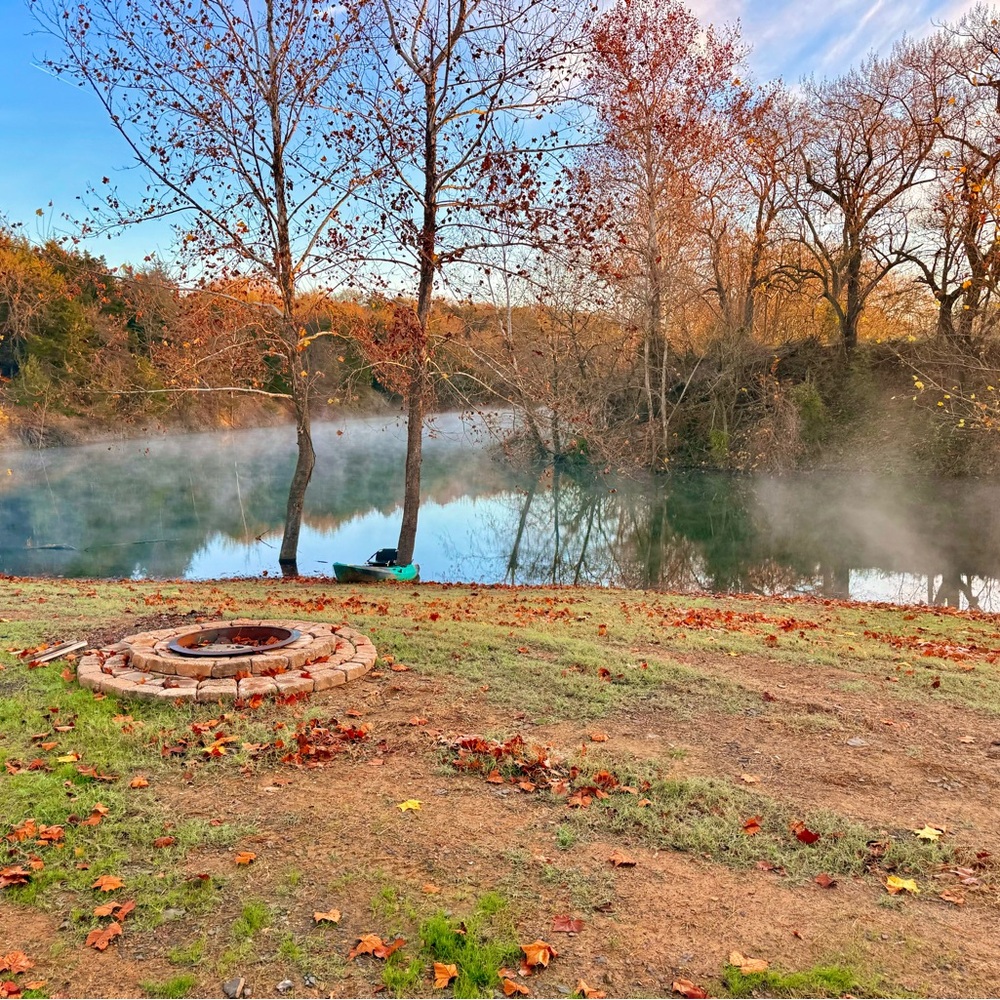 Meet your Posher, Devin